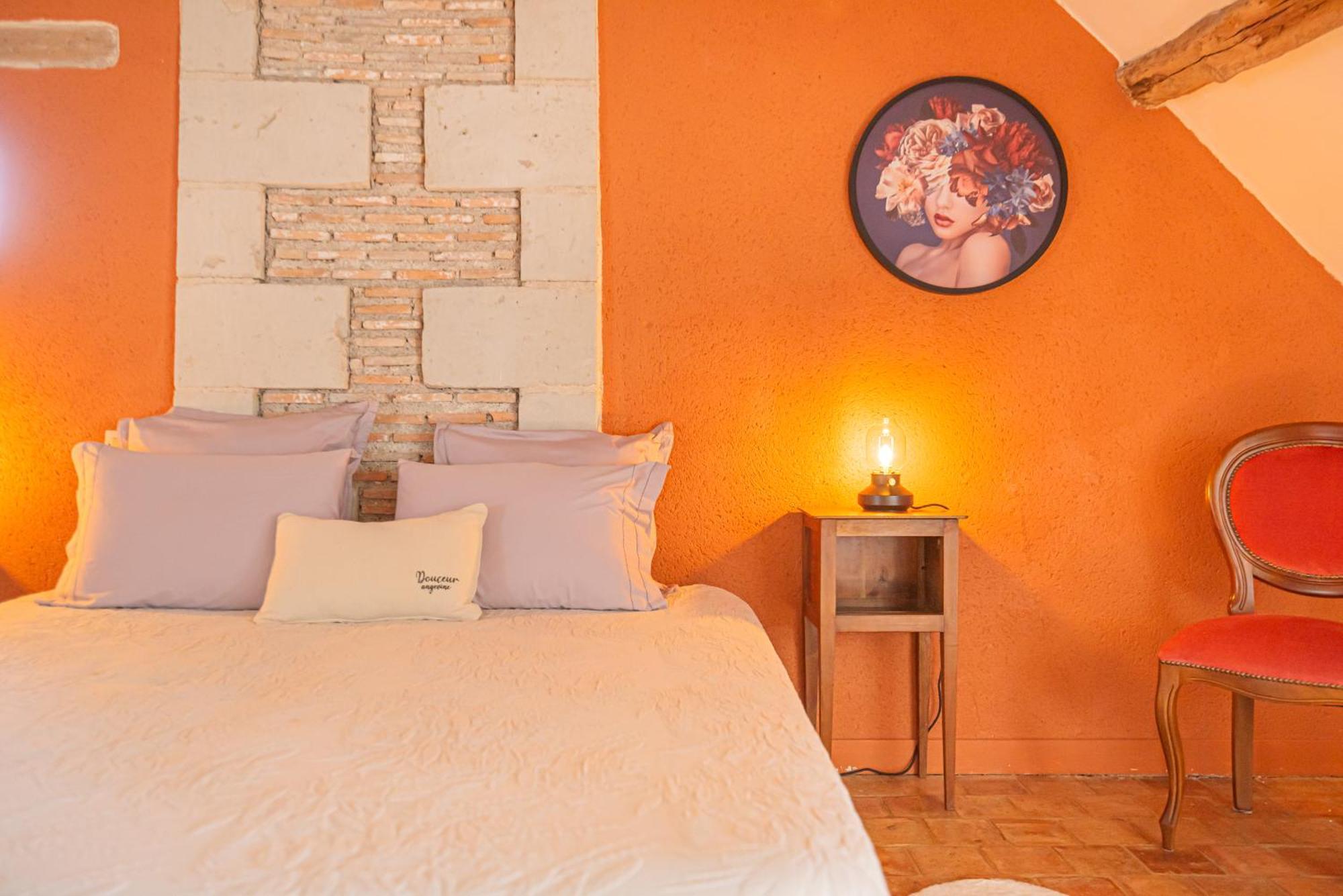 La Fontaine Du Mont Hotel Mûrs-Erigné Kültér fotó